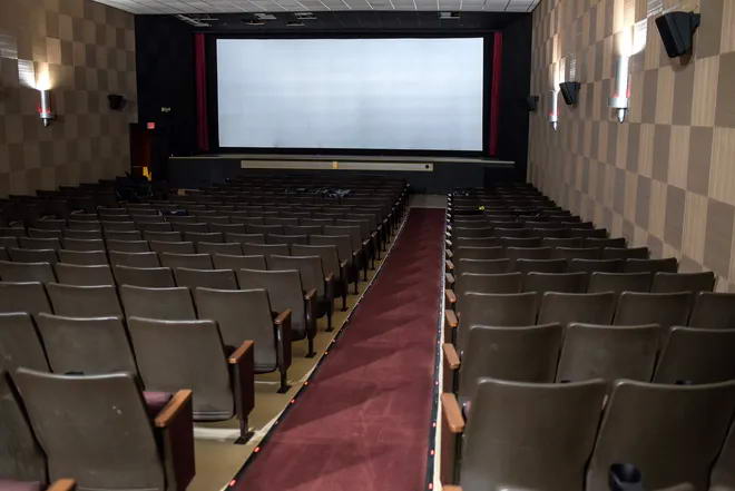 Sun Theatre - Auditorium Sun Williamston (newer photo)